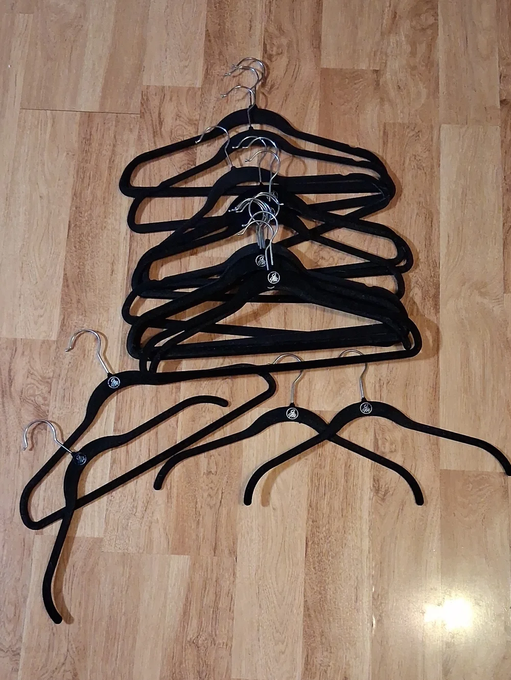 Hangers-JM VELVET Black